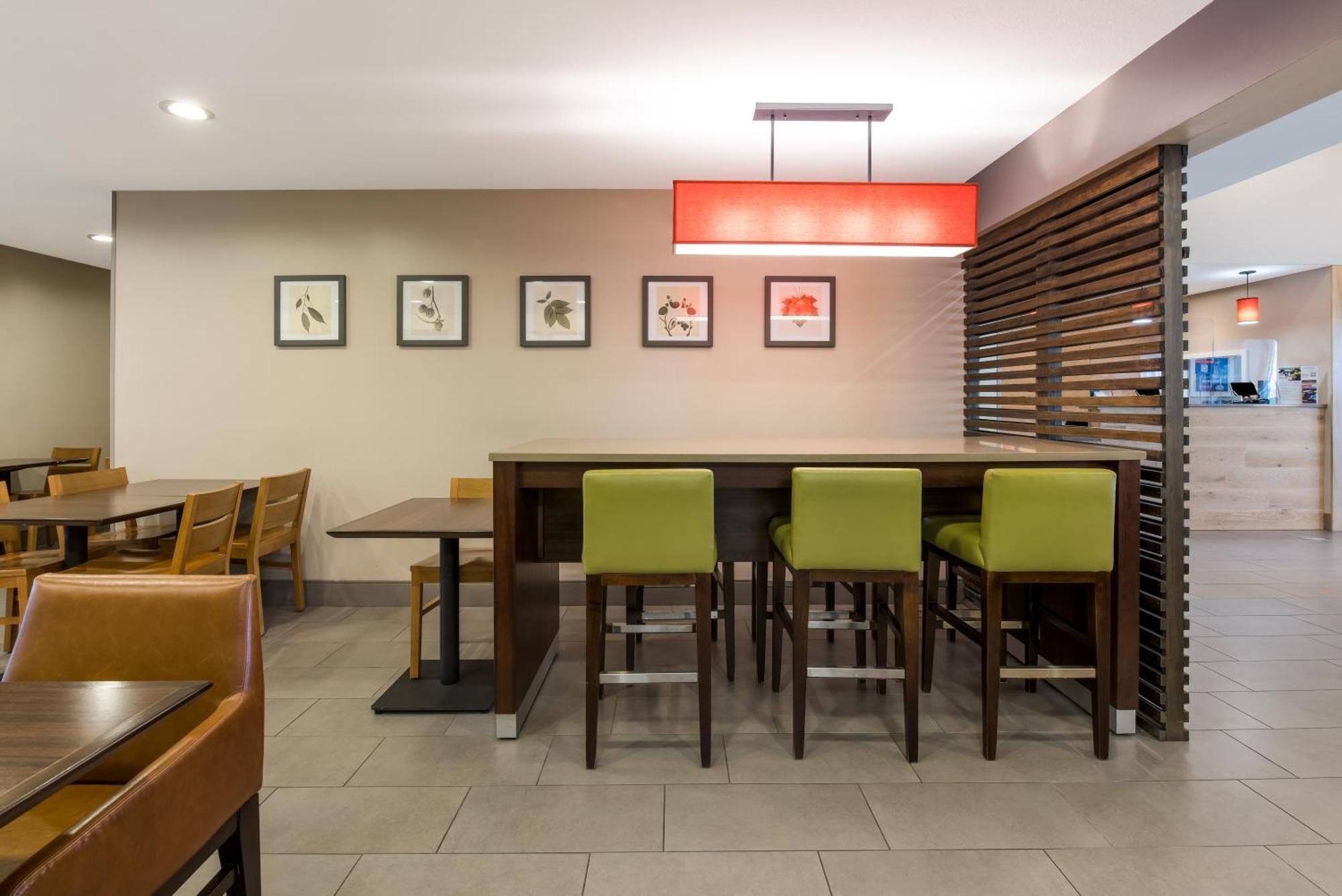 Country Inn & Suites By Radisson, Wichita East, Ks Kültér fotó