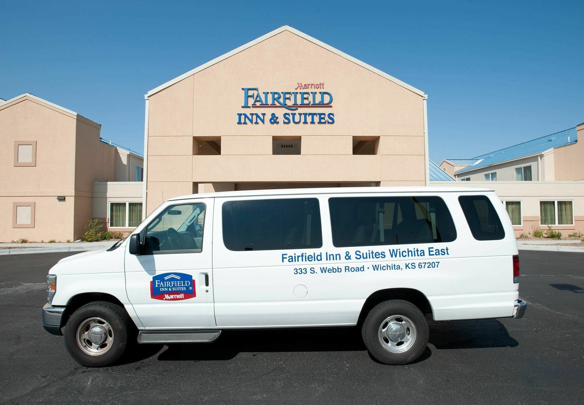 Country Inn & Suites By Radisson, Wichita East, Ks Kültér fotó