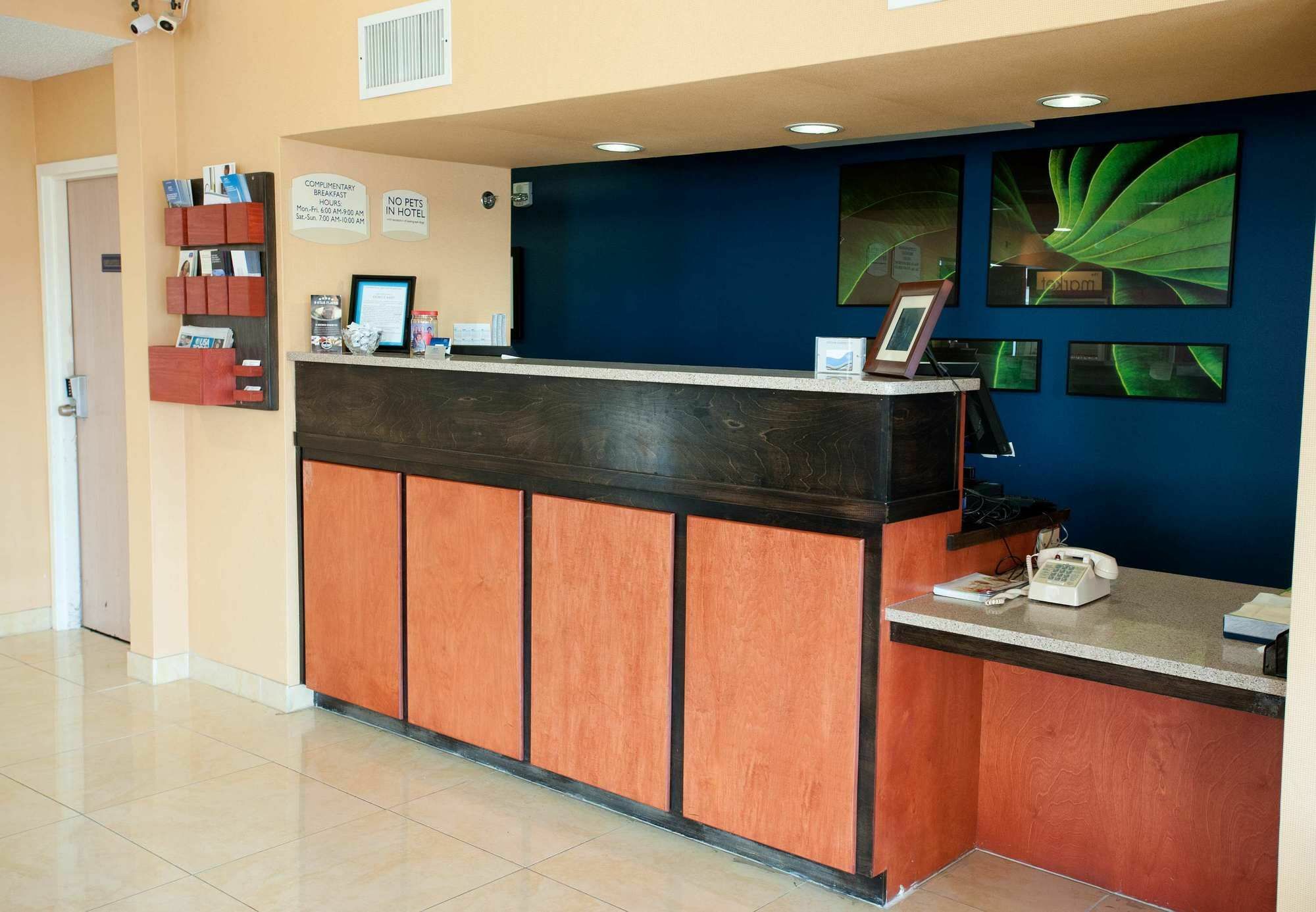 Country Inn & Suites By Radisson, Wichita East, Ks Kültér fotó